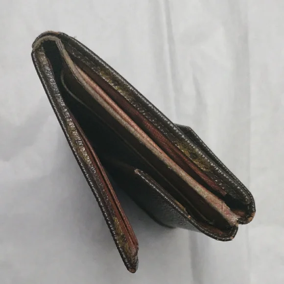 Louis Vuitton Monogram Envelope Wallet - Dark Brown with Gold Hardware - Picture 11 of 16